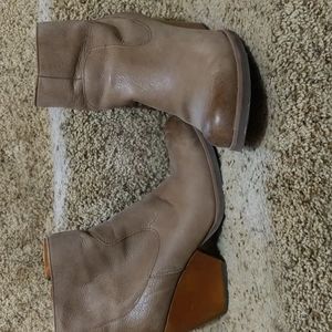 Korks Tan Boots Women's Size 10